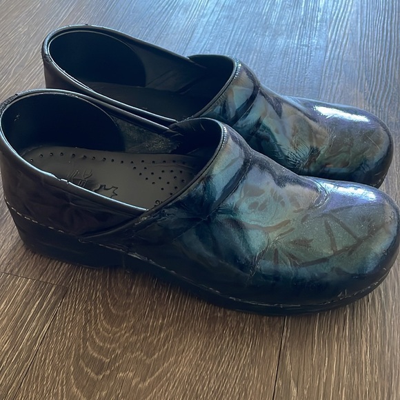 Dansko clog - Picture 2 of 3